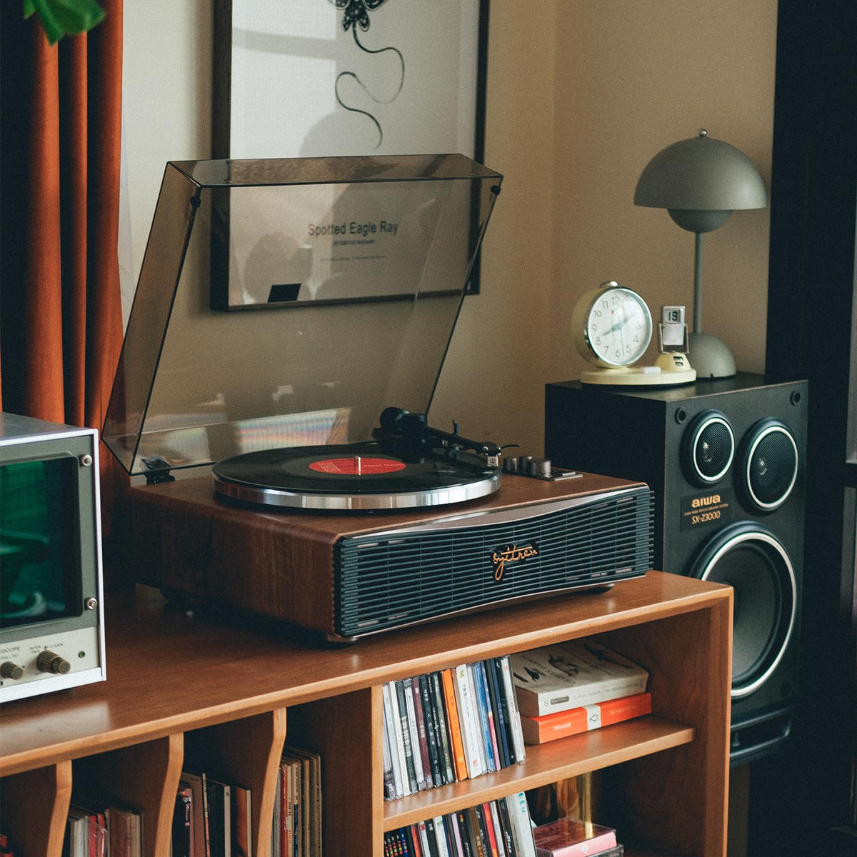 Syitren Paron Vinyl Record Player,Bluetooth Turntable,Built-in Speaker
