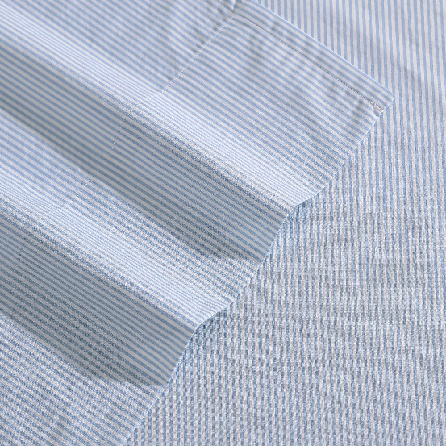 Nautica – Twin XL Size Sheet Set, Crisp Cotton Percale Bedding with Matching Pillowcase, Lightweight & Breathable Bed Sheets, Deep Pocket, College Dorm Room Essentials (Penny Pinstripe Blue)